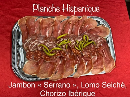 Planche Hispanique : Jambon Serrano, Lomo Seiché, Chorizo Ibérique